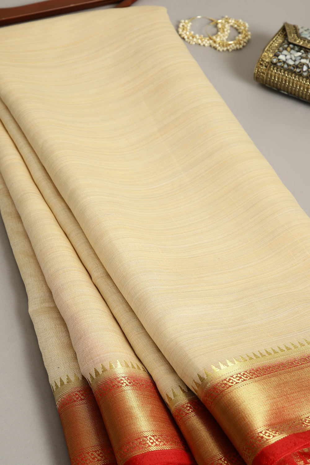 Ivory Color Cotton Silk Saree