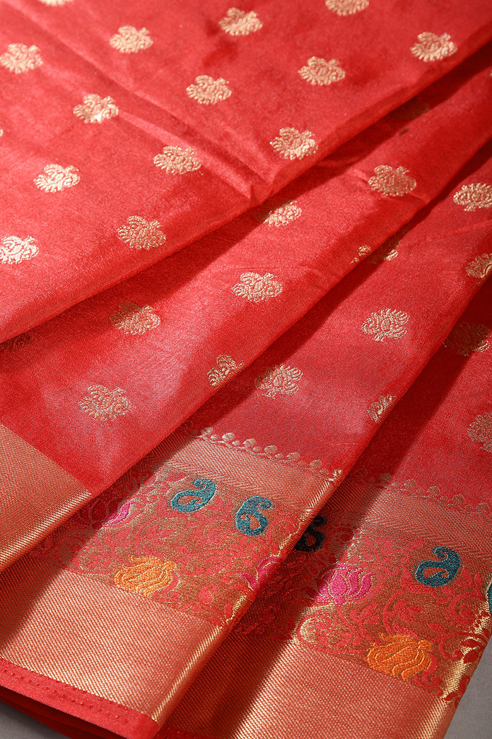 Red Color Silk Zari & Resham  Woven Saree