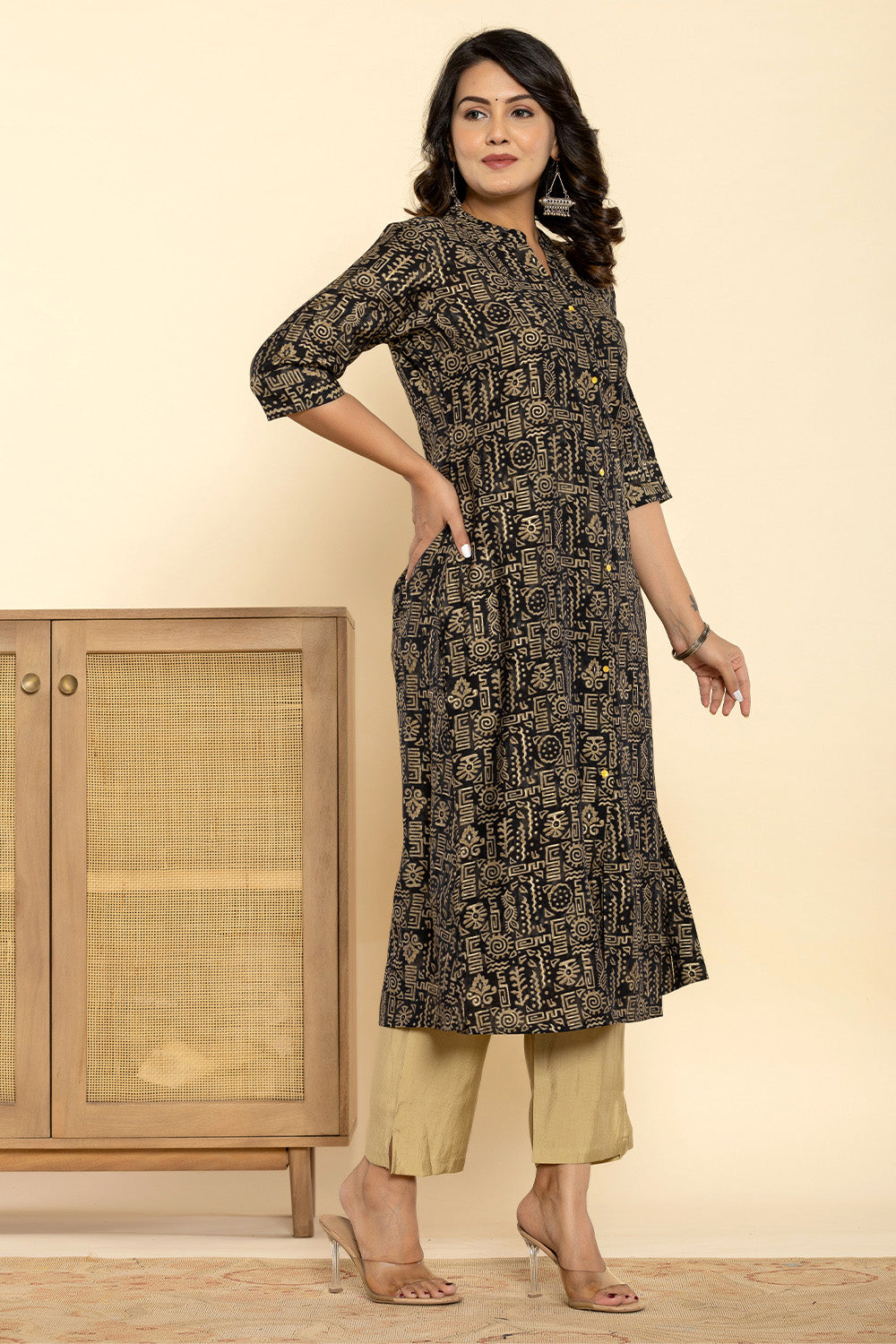 Black Colour Printed Muslin Kurta