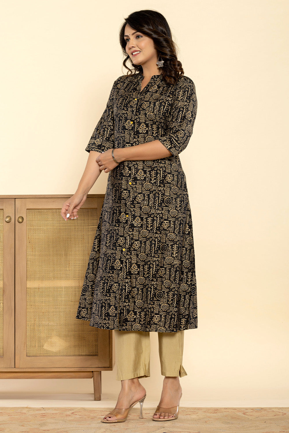 Black Colour Printed Muslin Kurta