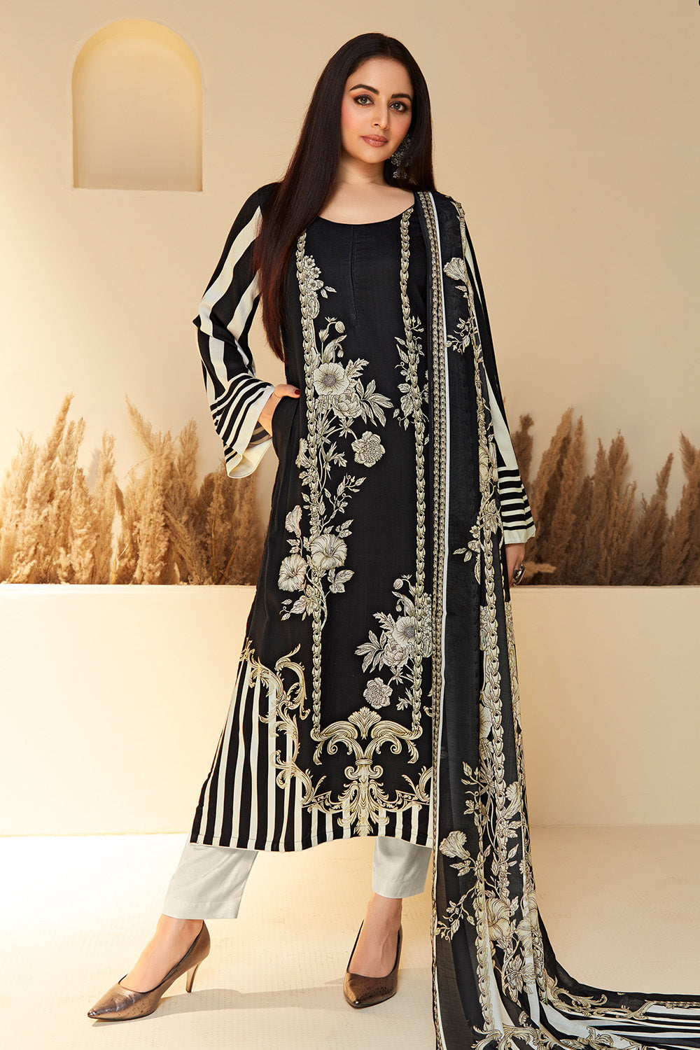 White & Black Muslin Digital Printed Unstitched Suit Fabric