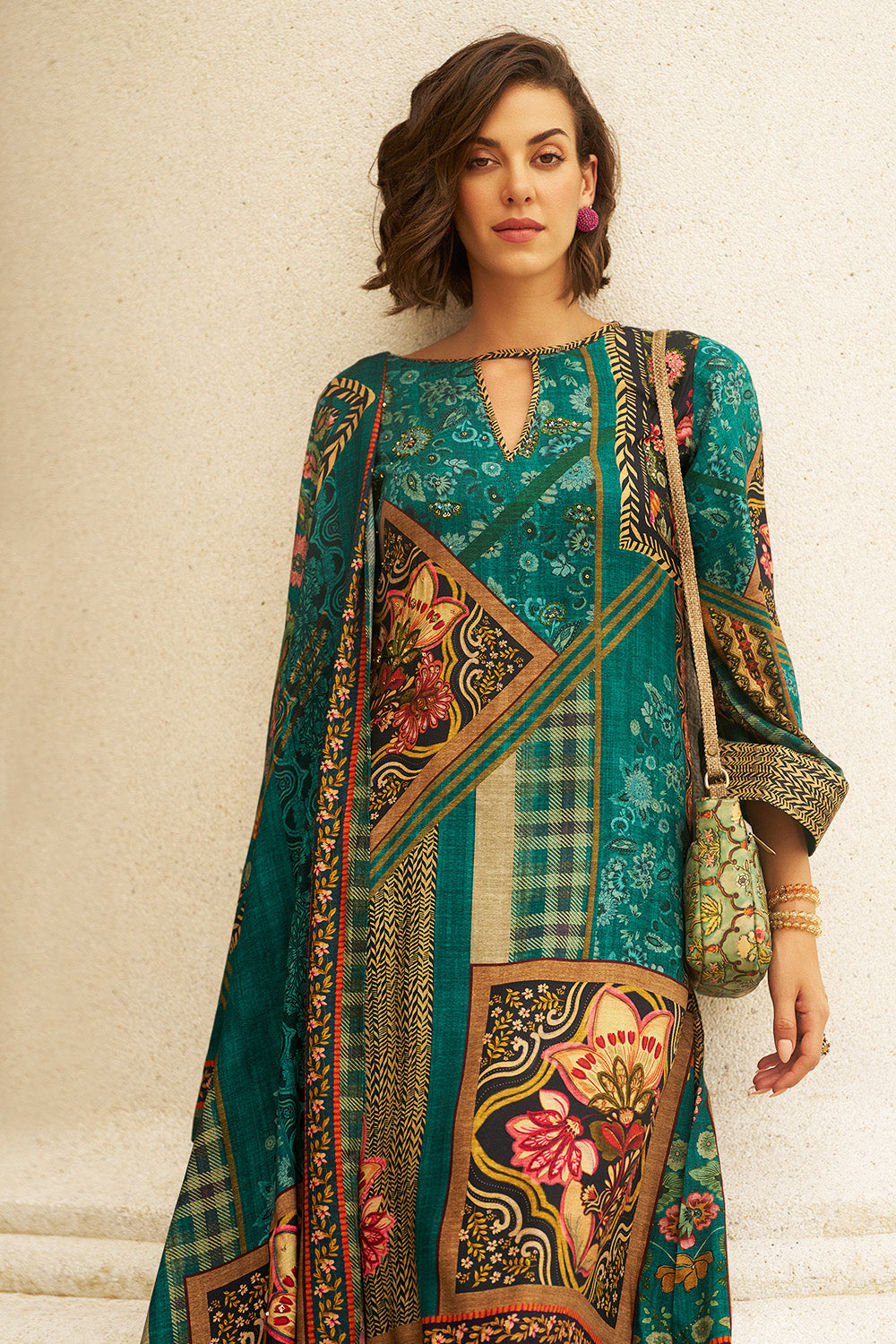 Teal Colour Printed Spun Fabric Unstitched Suit