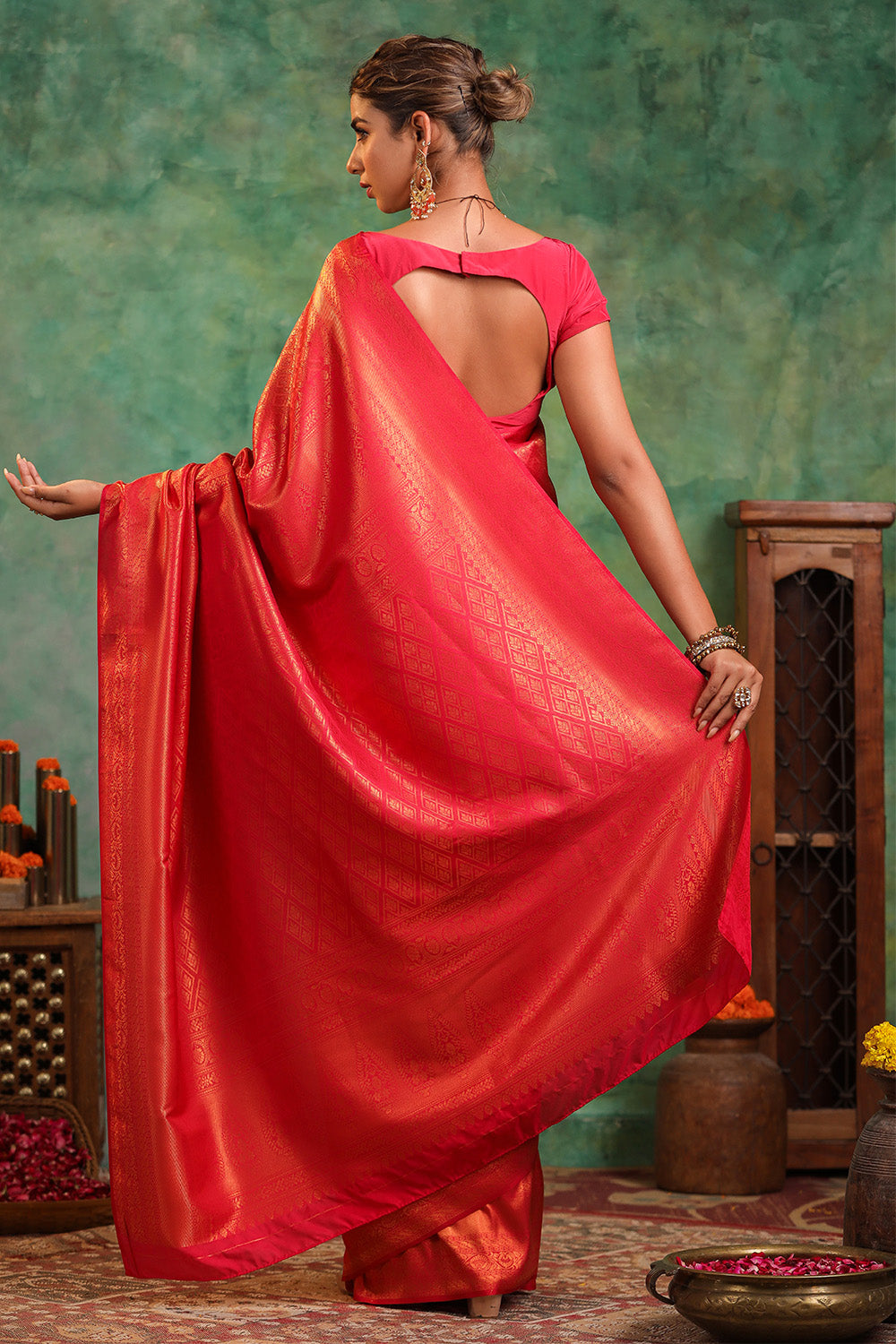 Deep Carmine Pink Colour Silk Zari Woven Saree