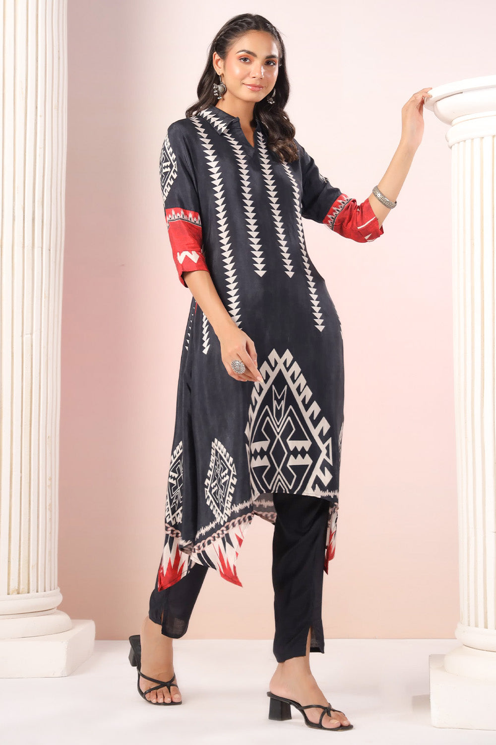 Black Color Printed Muslin Kurta Set